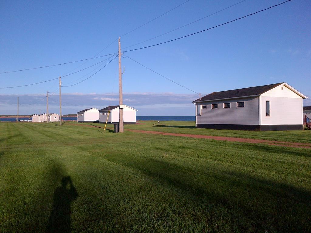 Lord'S Seaside Cottages Borden-Carleton Exterior photo