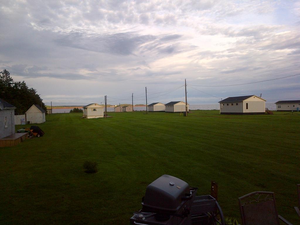 Lord'S Seaside Cottages Borden-Carleton Exterior photo